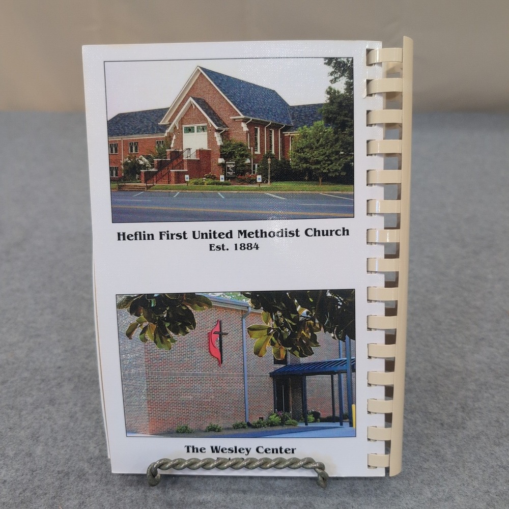 Tastes for All Seasons Heflin First United Methodist Church Cookbook 2011 - Picture 2 of 4